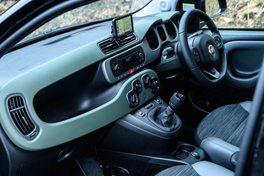 Торпедо Fiat Panda 4x4 Foresta (319) 2018 года  (JP) (фото 11 из 14)
